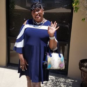 Meet your Posher, Eleanor